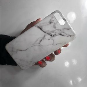 iPhone 7+ marble phone case